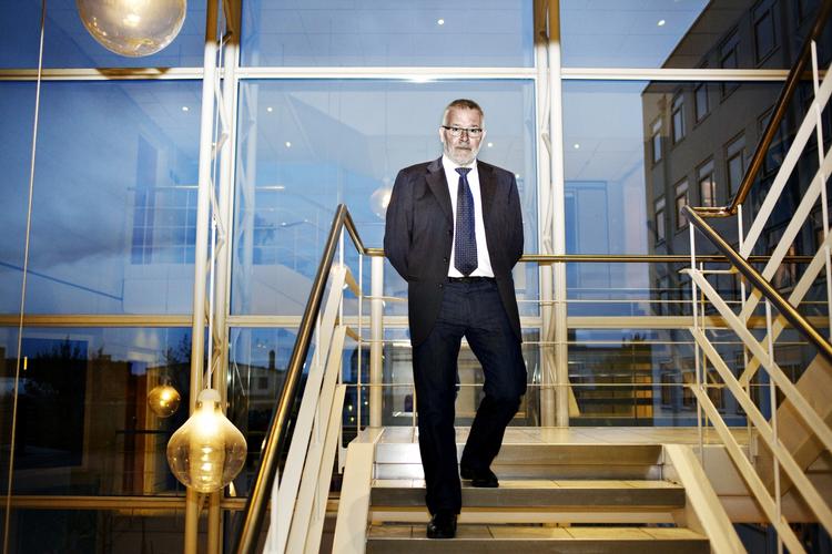 Formand. Som formand for Lederne er Svend Askær selv i en tung lederolle. Han har i snart 30 år været knyttet til organisationen - en periode som direktør; i de seneste 11 år som formand. 