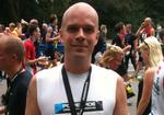 Inkarneret. Christian Thestrup er en af mange, der elsker det simple ved tekst tv. 