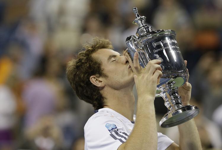 historisk. Nu mangler efterhånden kun Wimbledon for skotten Andy Murray, der har kæmpet med mangel på britisk tennissucces i sin tid som topspiller. 