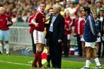 2003. For det danske ligalandshold brændte Morten Wieghorst bevidst et straffespark mod Iran. En iraner havde i feltet samlet bolden op med hænderne, da han troede, dommeren fløjtede til pause, mens piftet reelt set kom fra en tilskuer. Arkivfoto: AP 