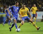 pifterier. Sveriges store stjerne og anfører,  Zlatan Ibrahimovic (th), er ikke overrasket over det svenske publikums reaktion på indsatsen på banen mod Kazakhstan. 