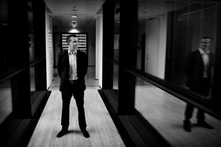 Talent. Skatteminister Thor Möger Pedersen(SF) oplever en uforholdsmæssig stor mængde kritik rettet mod sin person fra sit eget parti. 
