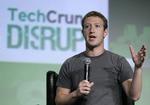 uforståeligt. Mark Zuckerberg mener, at investorerne ikke helt rigtig har forstået det potentiale, som ligger i væksten inden for mobiltelefonien. 