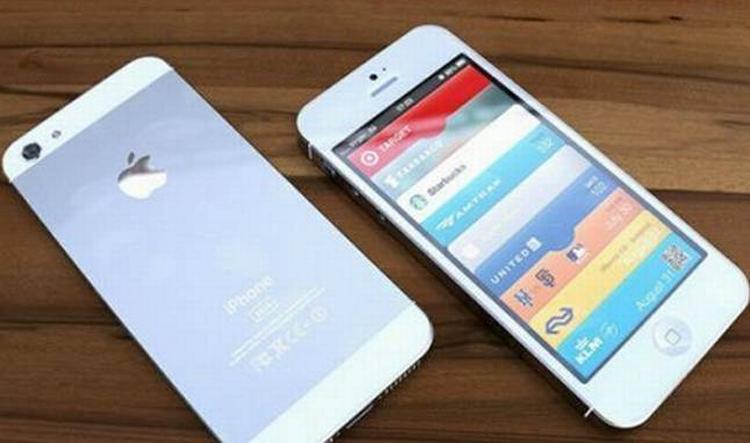 FORBUD. iPhone 5 kan risikere slet ikke at blive lanceret - lovligt, i hvert fald. Samsung er klar med en patentretssag mod Apple, så snart detaljerne om telefonens LTE-dataforbindelse er offentlige. 