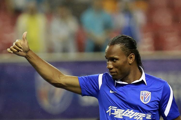 Angriber. Didier Drogba i kinesiske Shanghai Shenhuas spilletrøje er med i Elfenbenskystens trup. 