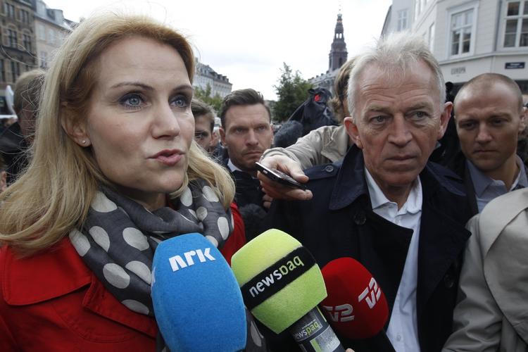 OPBAKNING. Danmark støtter op om USA efter drabet på den amerikanske ambassadør i Libyen, siger landets stats- og udenrigsminister. 