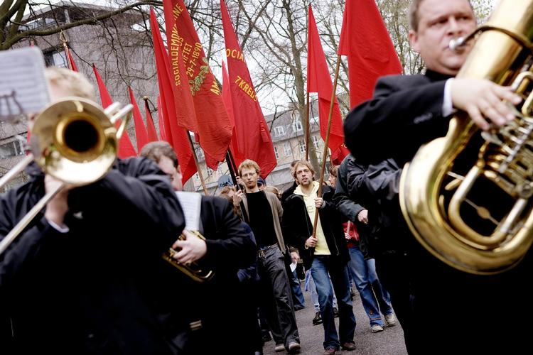 nedtur. For ti år siden var 69 procent af lønmodtagerne medlem af en traditionel fagforening. I dag er det kun 59 procent. 