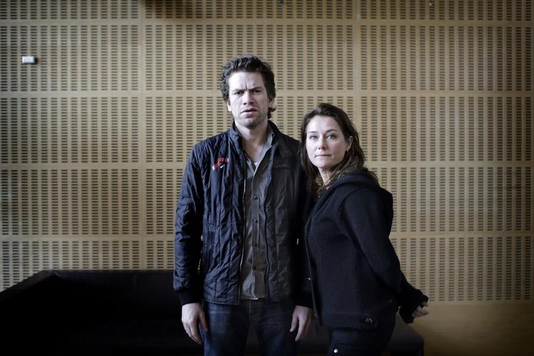 Skuespillerne Nikolaj Lie Kaas og Sidse Babett Knudsen modtager hver 250.000 kroner i forbindelse med dagens prisuddeling. 