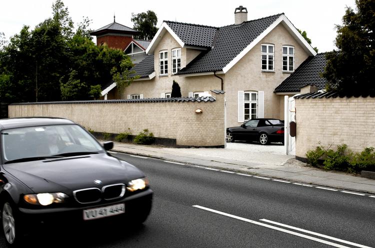 Hastigt. Fra Vedbæk til København er kystbanen at foretrække for mange pendlere. Men at det ligefrems kulle være et 'High speed trian', som Ny York Times i første omgang påstod er vist lidt af en overdrivelse. 