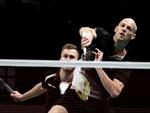 mixed. Tidligere har Rasmus Bonde og Anders Kristiansen dannet doublepar, men nu spiller Rasmus Bonde med Mads Conrad-Petersen og Anders Kristiansen i mixed med Julie Houmann. 