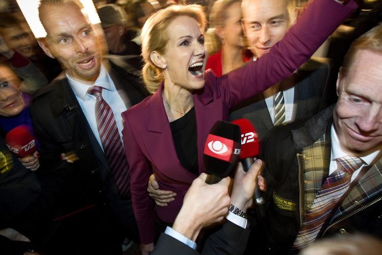 Årsdag. Et år efter valgsejren er alt forandret. 