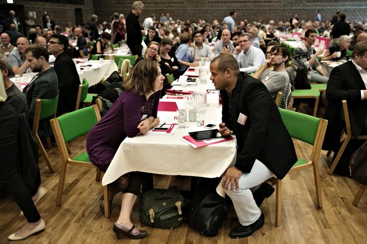 Dagpengedebat. Flere i det radikale bagland efterlyser på partiets landsmøde i Nyborg en mere social profil i beskæftigelsespolitikken. 