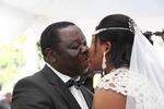 60-årige Tsvangirai har giftet sig med 35-årige Elizabeth Macheka. 