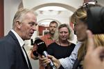 efterrationalisering. »I en verden under hastig forandring skal vi hele tiden spørge os selv, om vi er til stede de rigtige steder«, siger udenrigsminister Villy Søvndal (SF) 