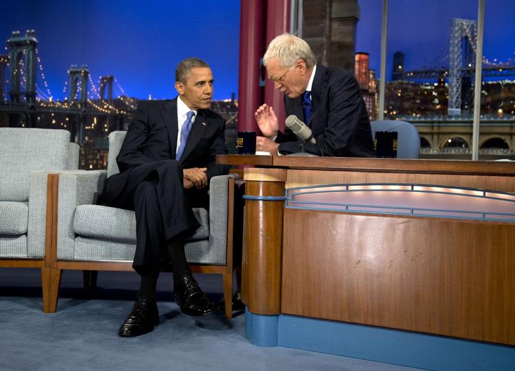 Romney-udtalelse. Præsident Barack Obama kritiserer sin rival i kampen om præsidentembedet, Mitt Romneys, udtalelser og 47 procent af den amerikanske befolkning på David Lettermans talkshow 'The Late Show'. 