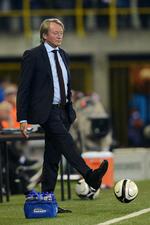 økonomi. FCK-træner Ariel Jacobs mener, at fodbold som forretning har ødelagt klubfølelsen hos spillerne. 