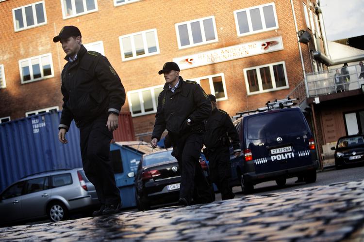 aktion. Politiet slog i går til mod 17 rocker-tilholdssteder i København og det øvrige Sjælland. 