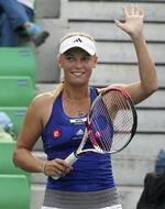 sejrsstime. Caroline Wozniacki er endelig kommet i gang med sejrene på WTA-turneringen. 