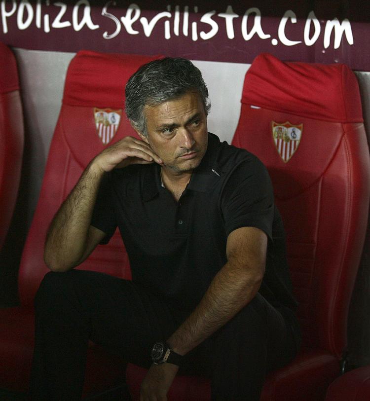 karisma. José Mourinho er sikker på, at han sætter sig i et engelsk trænersæde igen, når det er slut i Real Madrid. 