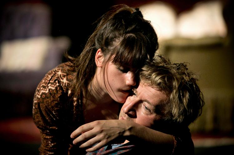 Scene. Stortalentet Danica Curcic spiller over for blandt andre Jens Albinus i 'Lulu' i Skuespilhuset. 