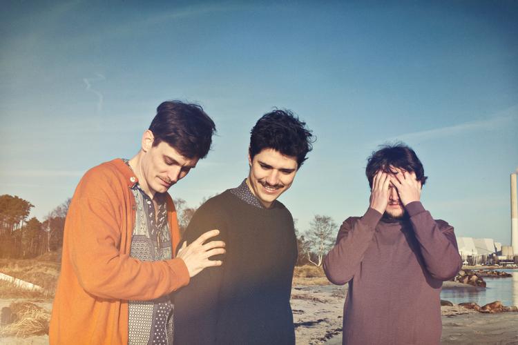 Svalbard. Efterklang tog til en forladt russisk mineby på Svalbard for at få ny inspiration - og nye lyde. 