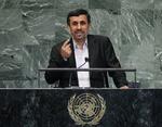 Trussel. Vesten truer Iran, siger Mahmoud Ahmadinejad i dag fra talerstolen til FNs Generalforsamling. 
