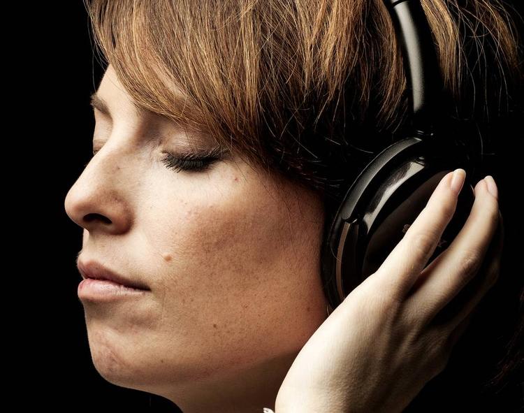 Stressafhjælpende. Både fysisk og psykisk har den musiske terapi vist sit værd i et dansk forskningsprojekt. (arkivfoto) 