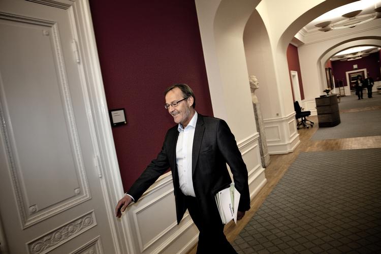 bankpolitik. Politikens analyse i kritisk leder er såvel faktuelt som politisk set forkert, mener Ole Sohn. 