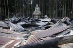 UDBRÆNDT. De ødelagte ruiner af et buddhistisk tempel i Ramu i Cox Bazar-distriktet vidner om optøjerne. 