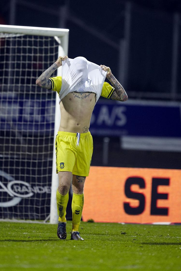Smerteligt. Brøndby er sidst i Superligaen, og det gør ondt på tidligere tidligere BIF-spillere og fans. 