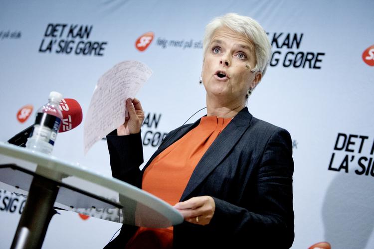 Støtte. Annette Vilhelmsen slår sin stærke opbakning i baglandet fast. 
