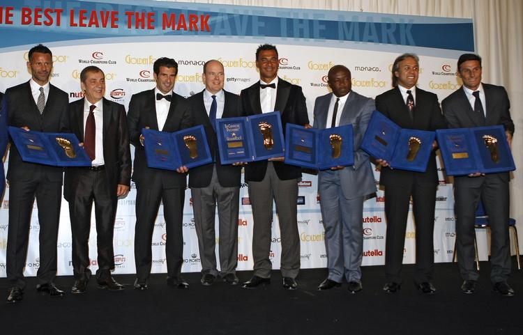 LEGENDER. Vinderen den 17. oktober kommer i fornemt selskab med tidligere vindere som Ryan Giggs, Ronaldinho, Totti og Pavel Nedved. 