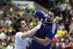 Giganten. Bo Spellerberg gjorde, hvad kan kunne. Men stoppe superstjernen Nikola Karabatic kunne han ikke. 