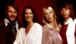 duet. På museet kan man synge sammen med hologrammer af 'Abborma', som Benny, Björn, Agnetha og Anni-Frid hedder på svensk. 