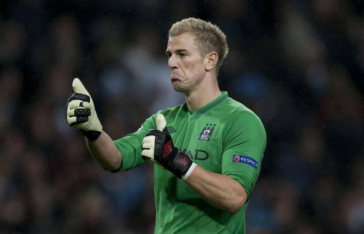 Verdensklasse. Manchester Citys Joe Hart stjal hovedrollen, da han syv gange hev mirakelredninger frem mod Dortmund. 