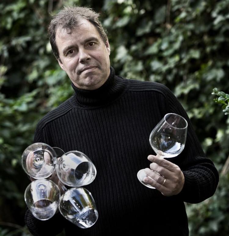 Yndlingsvin. Morten Wulff, billedet, lærer dig at koble dine sanseindtryk til forskellige druer på kurset i Politiken Madklub. 