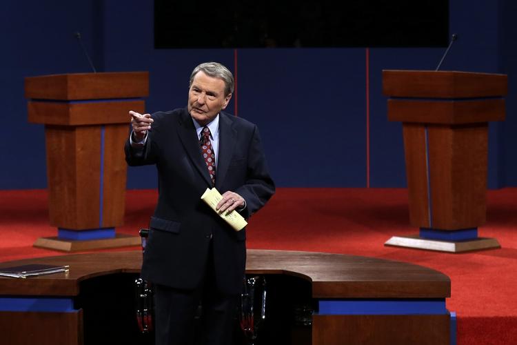 Debat. Ordstyrer under den første præsident-debat Jim Lehrer får kritik for sin indsats. 