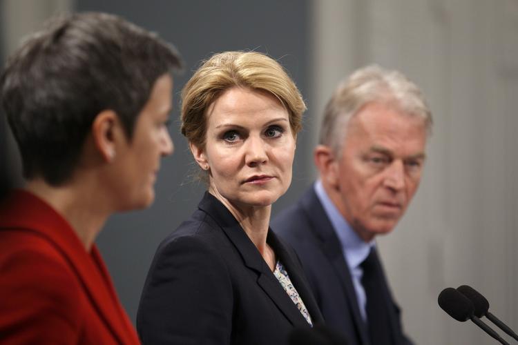 Misundelse? Margrethe Vestager er klassens duks, mens både Helle Thorning-Schmidt og Villy Søvndal dumper i politiken.dk's læseres karaktergivning efter regeringens første år ved magten. 