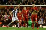igen. Tre gange blev Liverpool passeret på hjemmebane mod Udinese, der havde Giovanni Pasquale (tv.) som tredje  målscorer. 