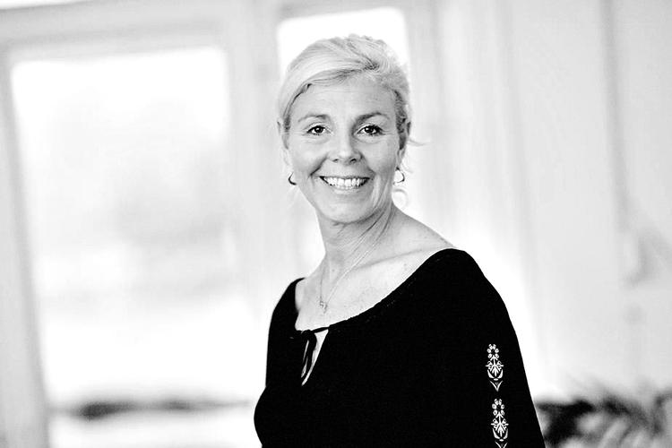 Velgørenhedsarrangement. Anna Thygesen bider igen af Djævlens Advokat: »Det bliver en tilbagevendende begivenhed, som du kan brække dig over hvert år«, siger hun. 