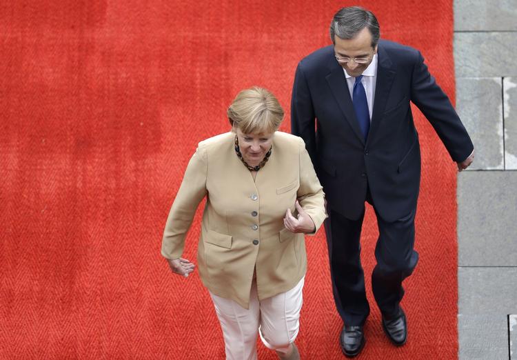 Besøgsvenner. Antonis Samaras besøgte Angela Merkel 24. august i Tyskland, og derfor er det naturligt med en genvisit, siger tyskerens talsmand. 
