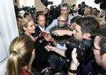 Mediekritik. Hvem har lyst til, at få dybt private anliggender smidt på forsiden af en avis? 