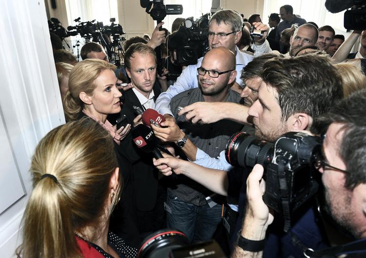 Mediekritik. Hvem har lyst til, at få dybt private anliggender smidt på forsiden af en avis? 