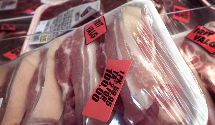slagtilbud. Hvis en tilbudsavis annoncerer med slagtilbud, skal det tydeligt fremgå, hvis der er butikker, som ikke fører varen. Det har Forbrugerombudsmanden indskærpet overfor SuperBrugsen. 