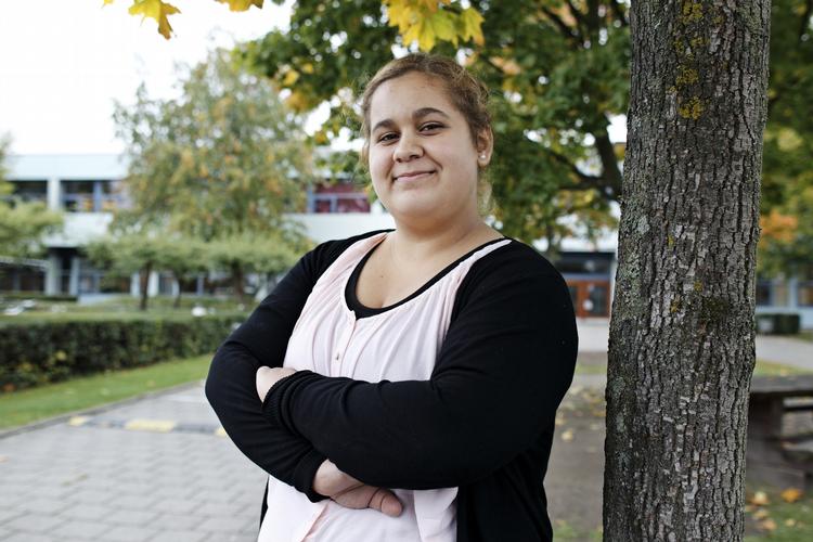 HÅNDBOLDTRÆNER. Meltem Durucan har i aften inviteret sin familie og to veninder med ind på Københavns Rådhus. Her skal hun have overrakt prisen som årets frivillige københavner. 