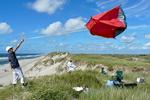 FLYVENDE. Et af de to vindermotiver er taget ved Vesterhavet. 