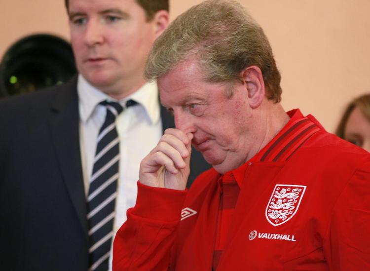 Mundlam. Roy Hogdson talte over sig i undergrundsbanen og giver nu Rio Ferdinand en undskyldning. 