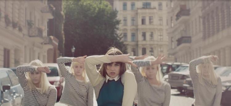 Video. Fallulahs nye album udkommer i det nye år. Videoen til den første single er optaget i Berlin. 