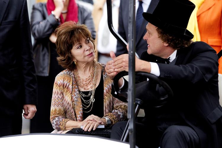 Branding. Isabel Allende (billedet) modtog H.C. Andersens Litteraturpris i år. Prisen beskyldes for at være et billigt forsøg på at markedsføre Odense. 