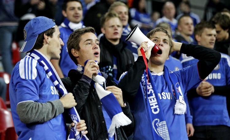 interesse. Til FC Nordsjællands første hjemmekamp i Champions League var der dukket en del Chelsea-fans op i Parken. 